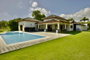 Villa JuanDolioGuavaberry Cozy 3BR-6Bds-14Pax-WiFi-BBQ-